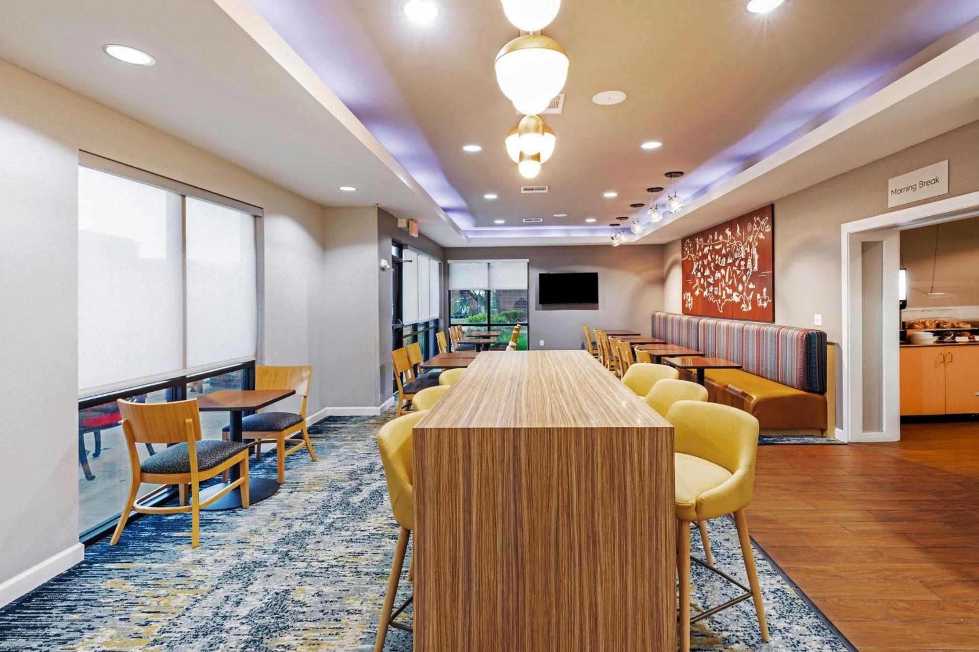 Towneplace Suites By Marriott Tulsa Broken Arrow Exterior photo